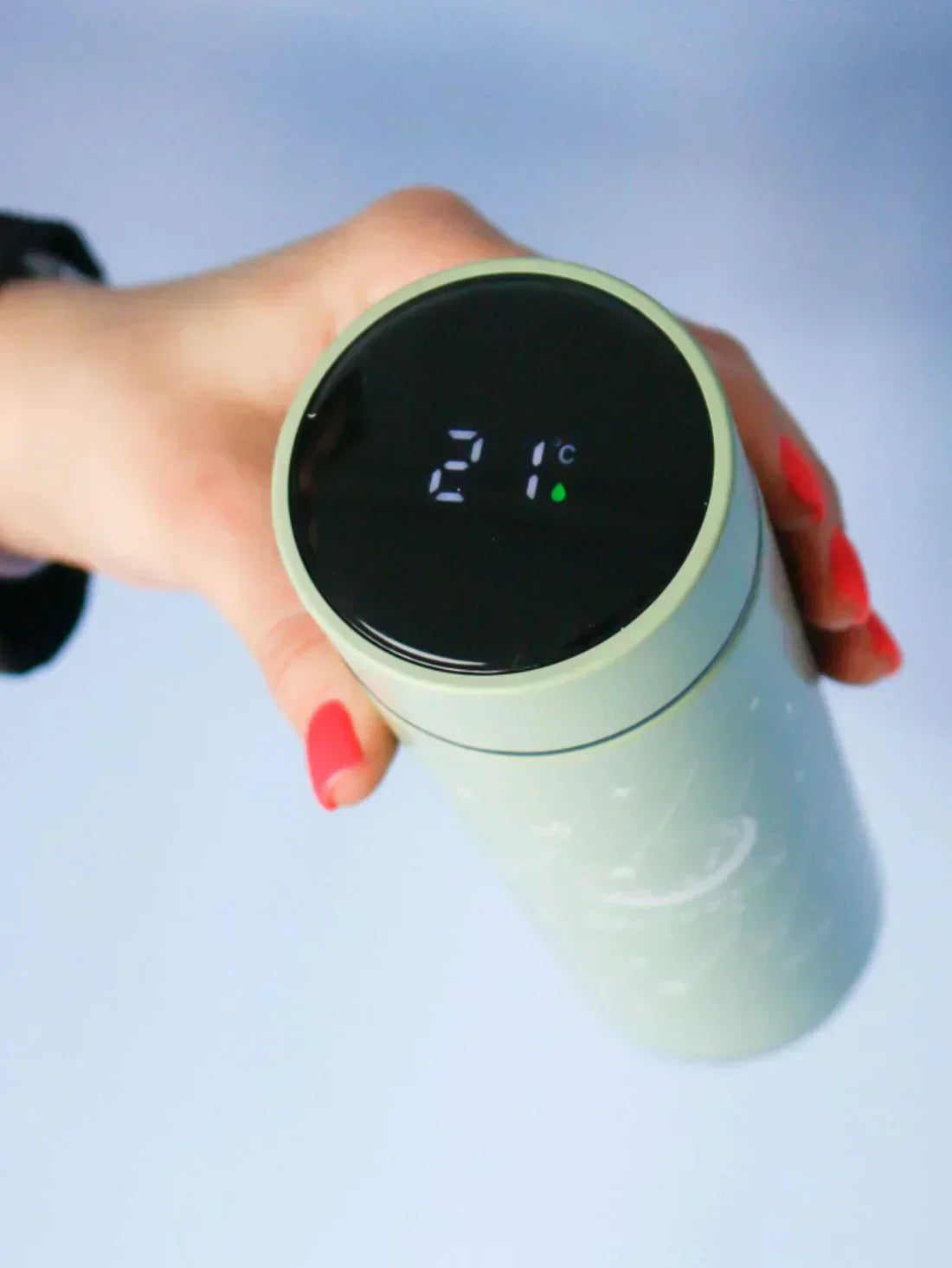 Smart Bottle with LED Display